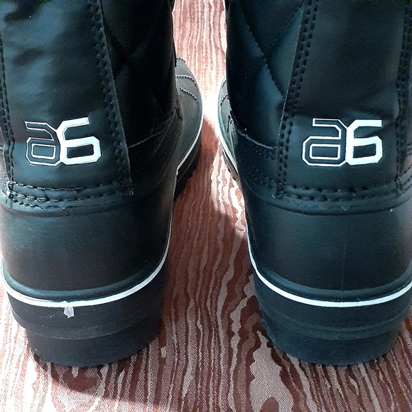 Arctix Women's Chalet Lace-Up Lined Tall Winter Boots Quilted Black Size 10 NIB - Picture 7 of 16